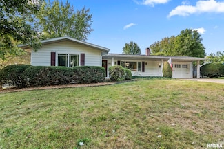 52 Birch Lake Dr Unit 1, Sherman, IL 62684