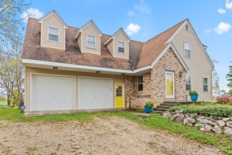 3970 W 48th St, Fremont, MI 49412