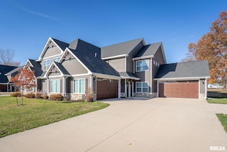 2934 Shanes Way, Bettendorf, IA 52722