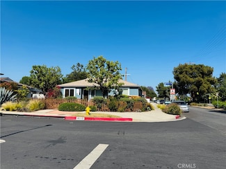 6002 Greenbush Ave, Van Nuys, CA 91401