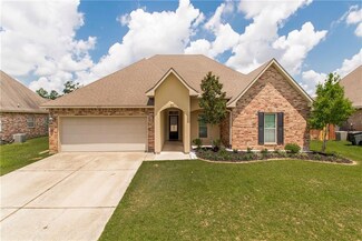 422 Scotch Pine Dr, Ponchatoula, LA 70454