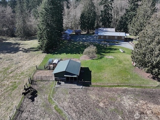 4148 Glendale Rd, Clinton, WA 98236