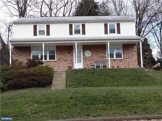 3313 Sherwood Ln, Dresher, PA 19025
