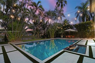 438 NW 37th Way, Deerfield Beach, FL 33442