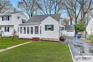 502 E Woodbridge Ave, Avenel, NJ 07001