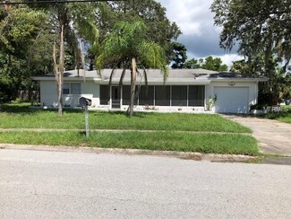 1632 Rainbow Dr, Clearwater, FL 33755