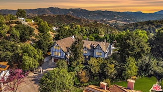 21128 Bellini Dr, Topanga, CA 90290