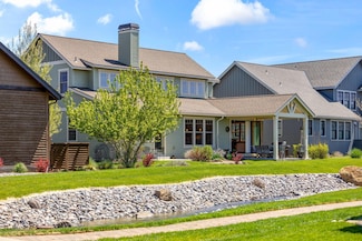 549 S Birch St, Sisters, OR 97759