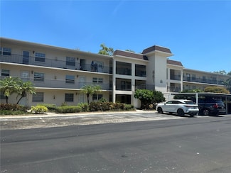 861 Maple Ct Unit 104, Dunedin, FL 34698