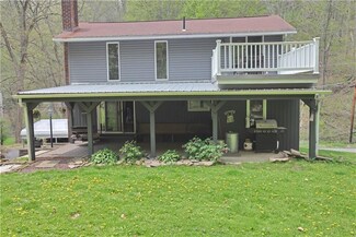 1162 Oak Rd, Leechburg, PA 15656