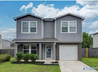 132 Sedgewick Dr, Owens Cross Roads, AL 35763