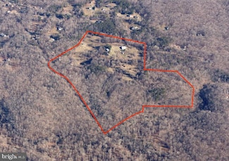807 Holly Corner Rd, Fredericksburg, VA 22406