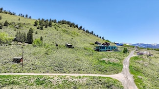 391 Z Rd, Silverthorne, CO 80498