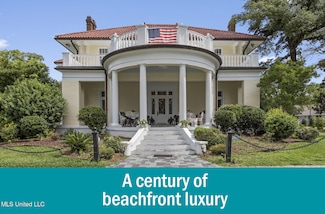 923 E Scenic Dr, Pass Christian, MS 39571