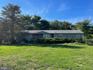 995 Parvin Mill Rd, Elmer, NJ 08318