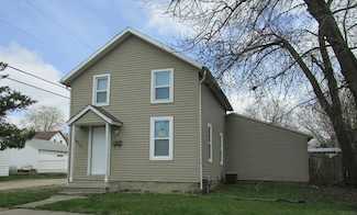 1415 W 9th St, Waterloo, IA 50702