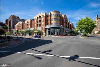 309 Holland Ln Unit 224, Alexandria, VA 22314