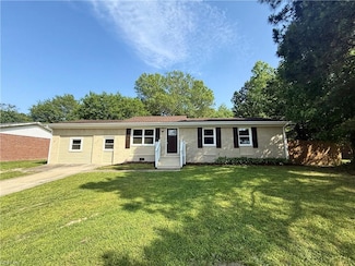 3217 Bangor Dr, Chesapeake, VA 23321