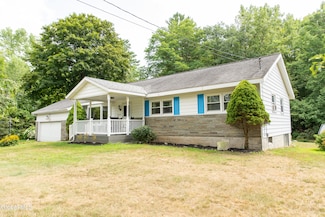 6025 County Farm Rd, Ballston Spa, NY 12020