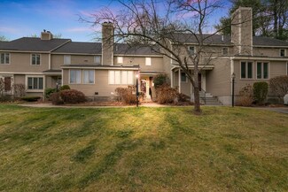 207 Brickett Hill Cir Unit 207, Haverhill, MA 01830