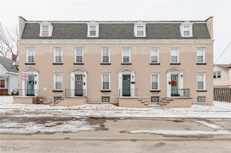 1412 Winchester Ave, Lakewood, OH 44107