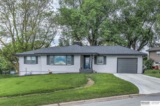 3432 N 206th St, Elkhorn, NE 68022