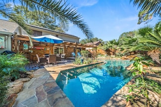 15042 River Park Dr, Houston, TX 77070