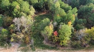 39 Walker Landing Rd, Broken Bow, OK 74728