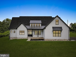 139 Elegant Dr, Martinsburg, WV 25403