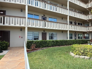 1024 Farnham O, Deerfield Beach, FL 33442