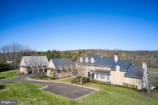 2727 Aquetong Rd, New Hope, PA 18938