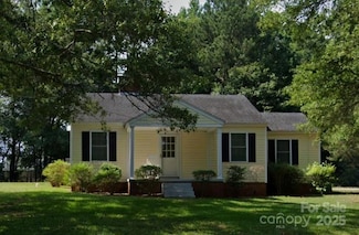 1196 Old Thompson Ave, Lancaster, SC 29720