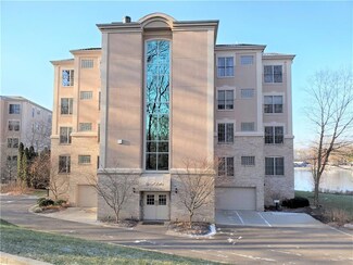 6750 Spirit Lake Dr Unit 101, Indianapolis, IN 46220