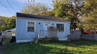 2216 Savoy Ave, Burton, MI 48529