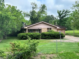6523 Fm 2611 Rd, Brazoria, TX 77422