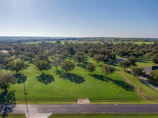 1917 Burkett Ct, Cleburne, TX 76033