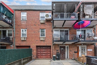 71-34 Kissena Blvd, Flushing, NY 11367