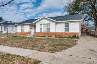 6809 Van Natta Ln, Fort Worth, TX 76112