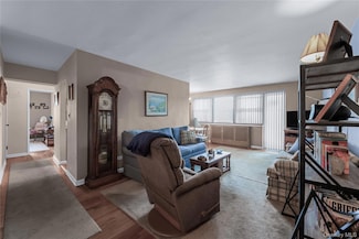 88-08 151st Ave Unit 5C, Howard Beach, NY 11414