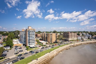 300 Lynn Shore Dr Unit 1005, Lynn, MA 01902