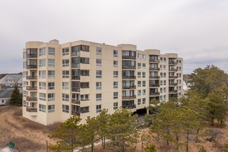 215 E Grand Ave Unit 407, Old Orchard Beach, ME 04064