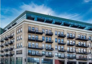 1645 W Ogden Ave Unit 430, Chicago, IL 60612