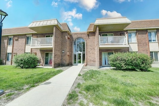 461 N Jonathan Dr Unit 204, Palatine, IL 60074