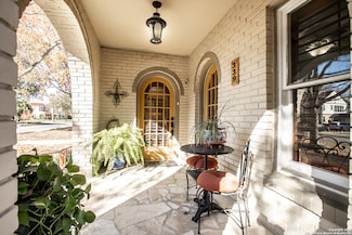 339 Donaldson Ave, San Antonio, TX 78201