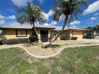 2093 Rio de Janeiro Ave, Punta Gorda, FL 33983