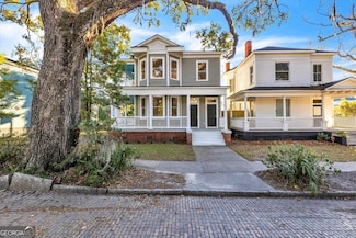 217 W 36th St, Savannah, GA 31401