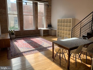 1027 31 Arch St Unit 303, Philadelphia, PA 19107