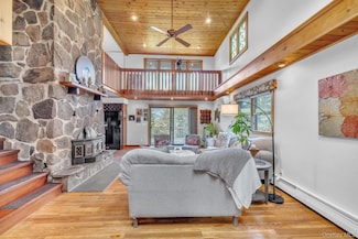 94 Hastings Dr, Grahamsville, NY 12740