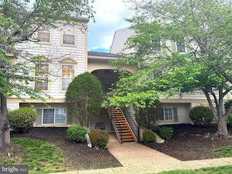 8141 Bayonet Way Unit 204, Manassas, VA 20109