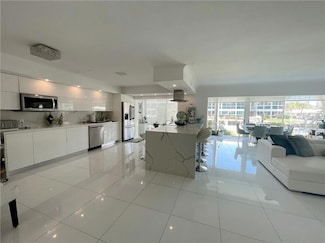 3051 NE 47th Ct Unit 107, Fort Lauderdale, FL 33308
